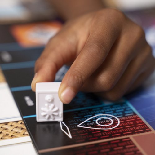 Настольная игра - Настільна гра Монополія. Бонуси без Кордонів (Monopoly) RUS