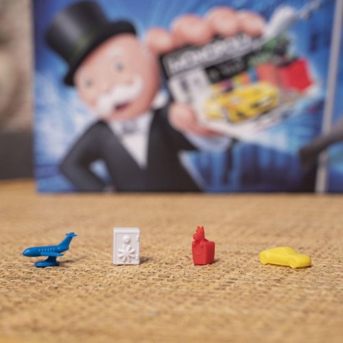 Настольная игра - Настільна гра Монополія. Бонуси без Кордонів (Monopoly) RUS