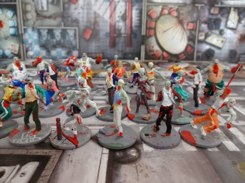 Настольная игра - Настільна гра Зомбіцид (Zombicide)