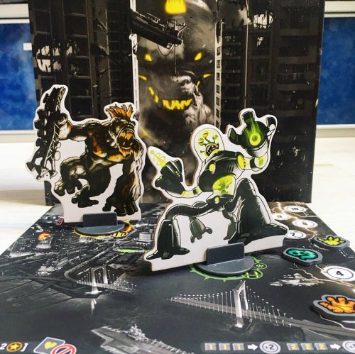 Настольная игра - Настільна гра King of Tokyo Dark Edition (Володар Токіо Темне видання) ENG