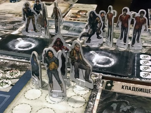 Настольная игра - Настільна гра Мертвий Сезон: Довга ніч (Dead of Winter: The Long Night)